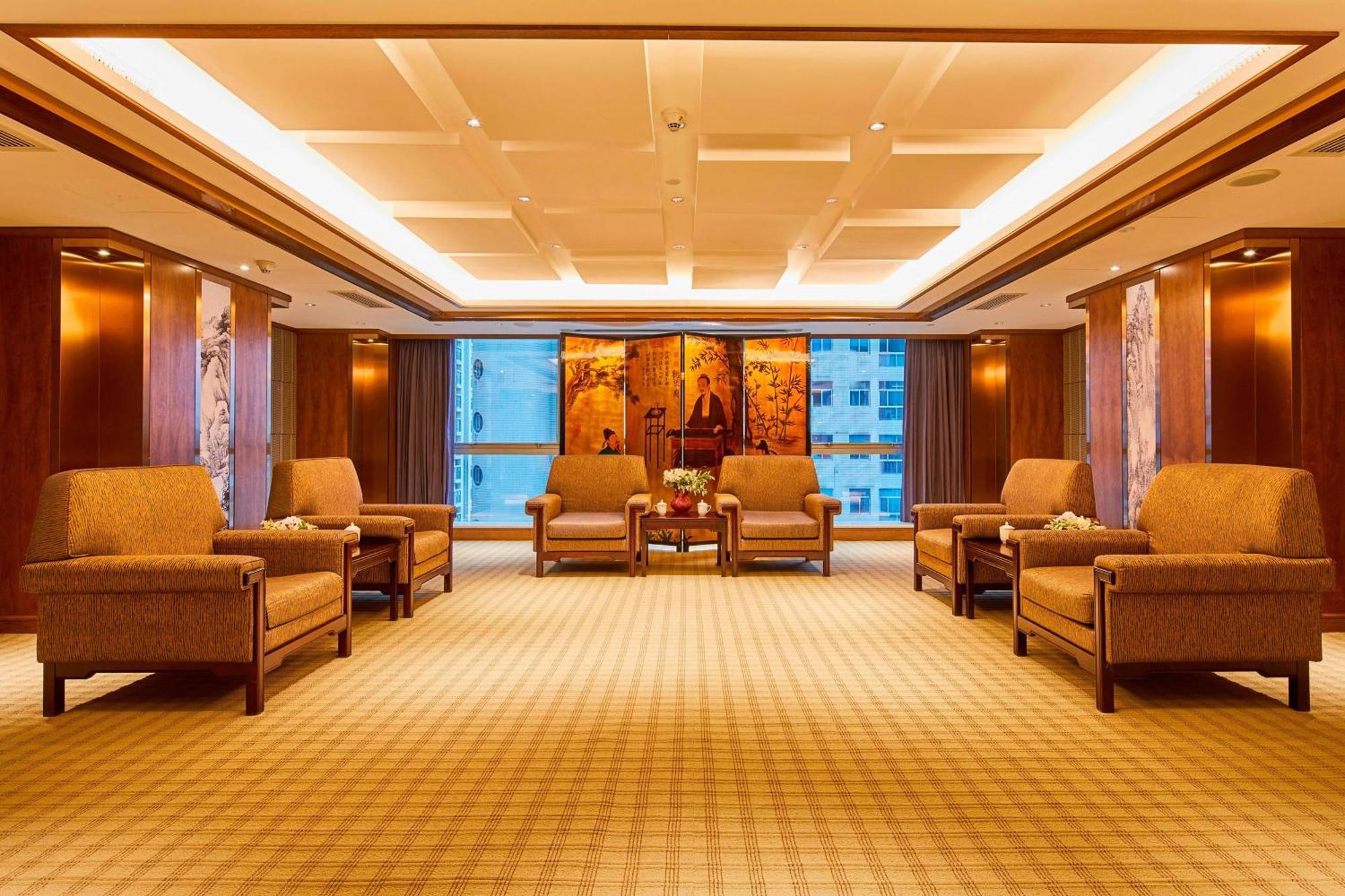 Sheraton Nanjing Kingsley Hotel & Towers Exterior photo