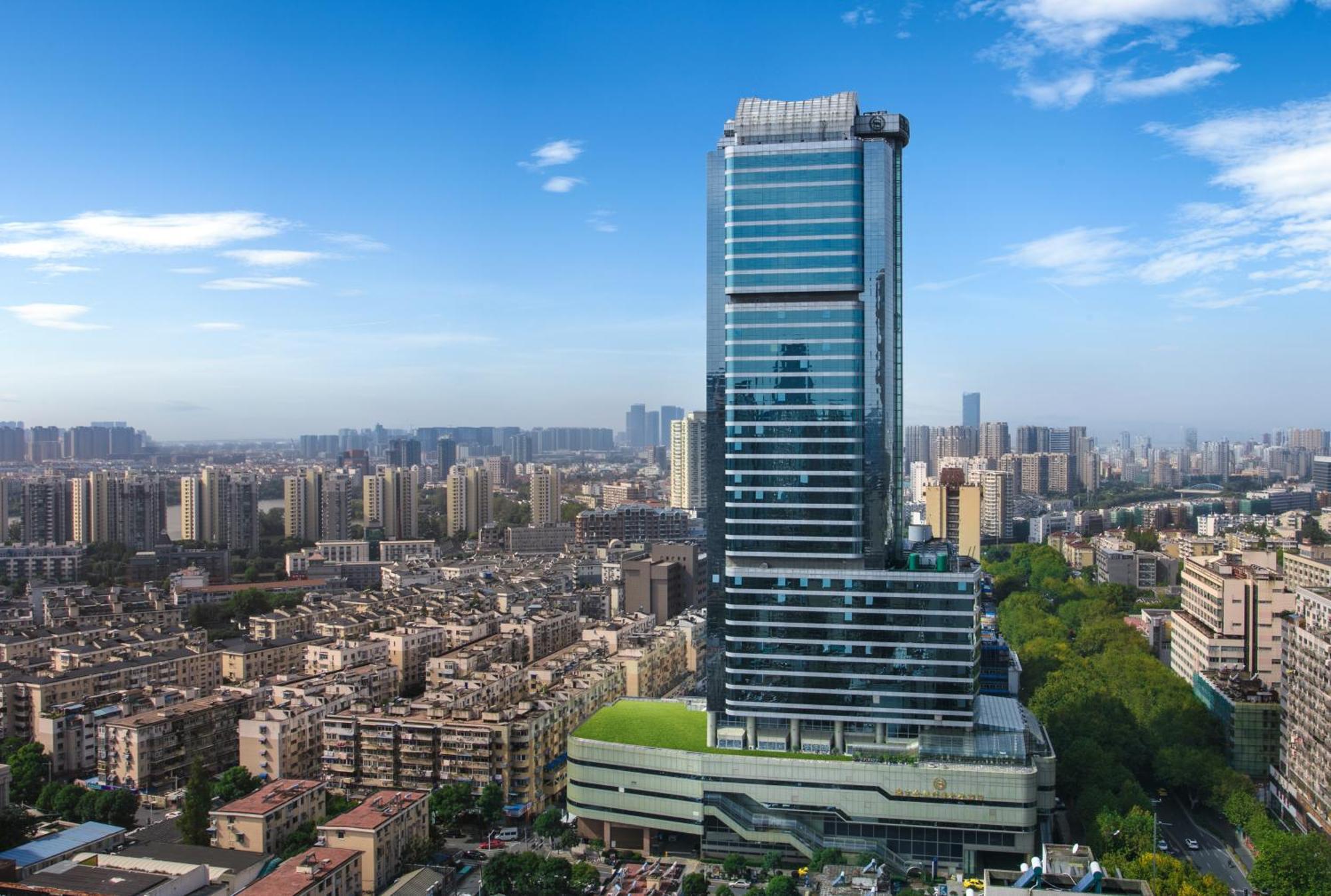 Sheraton Nanjing Kingsley Hotel & Towers Exterior photo